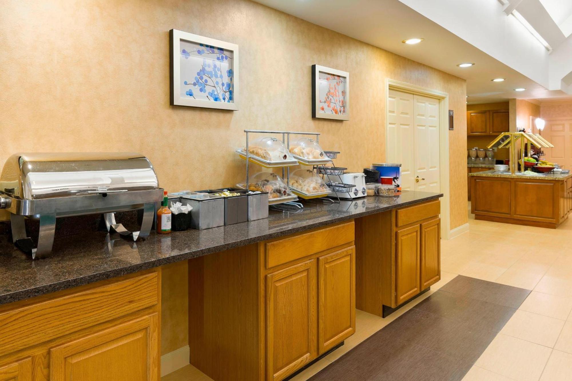 Philadelphia/montgomeryville North Wales